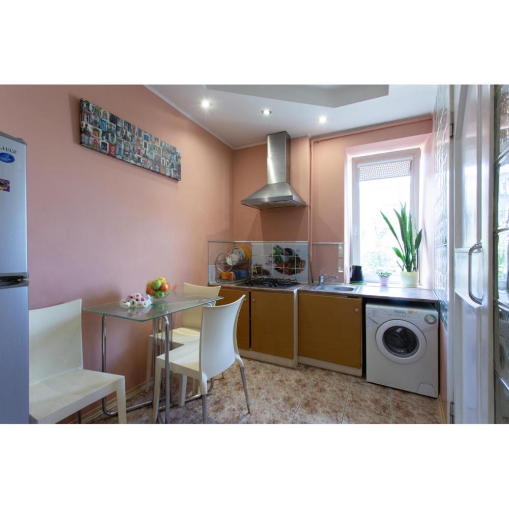 Apartment On Naukova Харьков Экстерьер фото